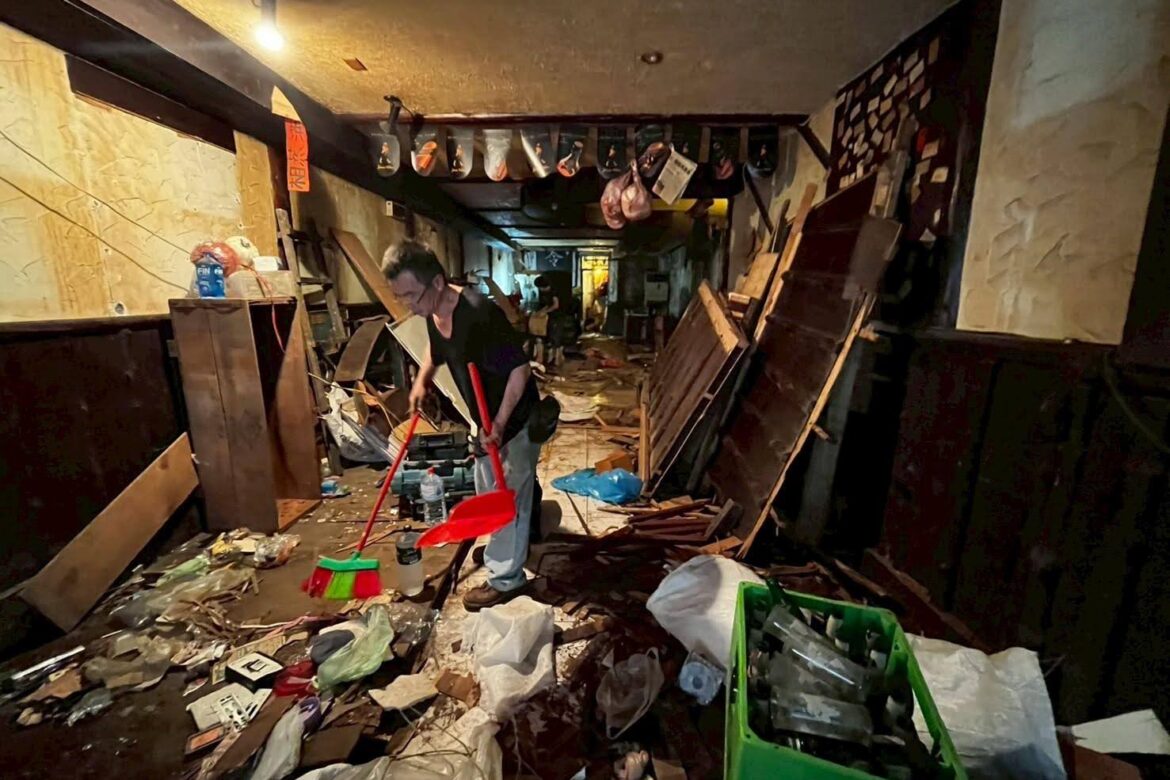 拆除公司如何挑選？4大證照與執照，清運有保障！